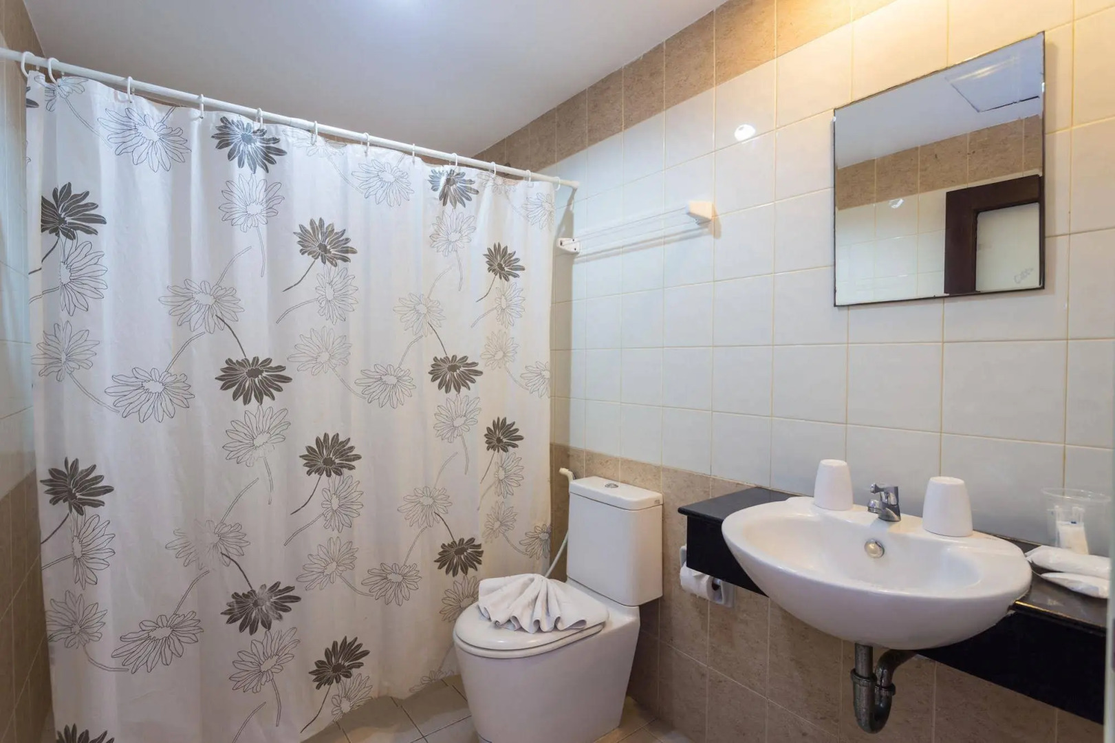 Sharaya Patong Hotel