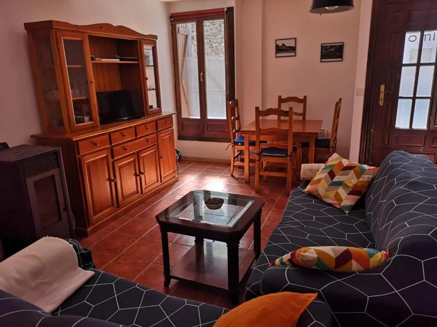 Amplio apartamento de montaña con terraza y WiFi