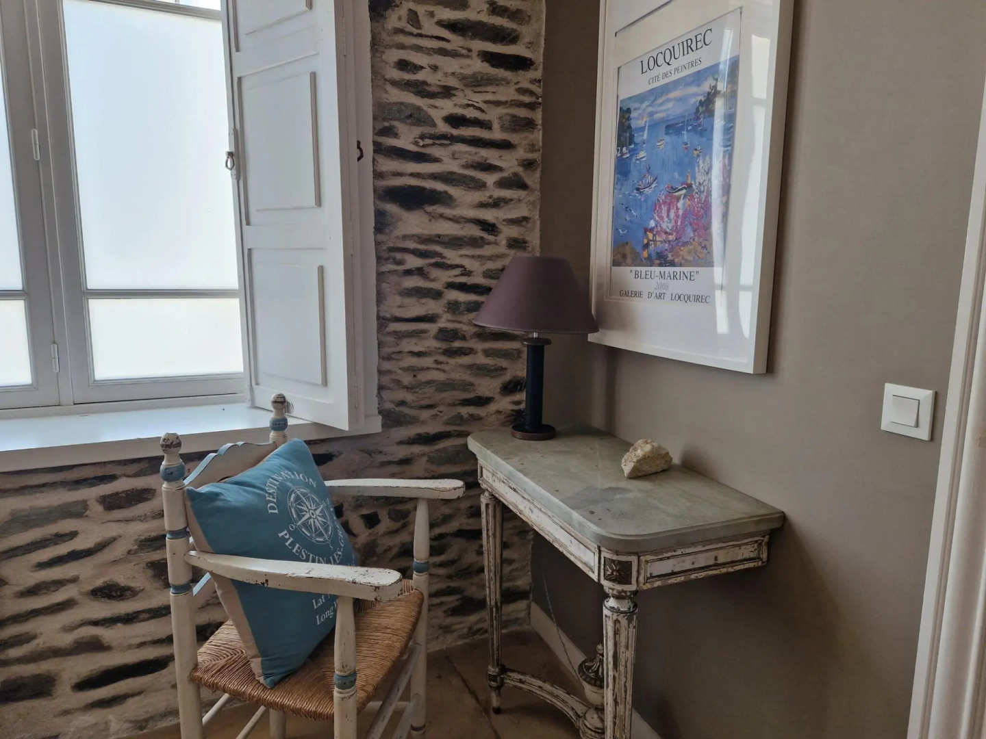 Very pretty Breton house in the heart of Locquirec, 100 m from the beach