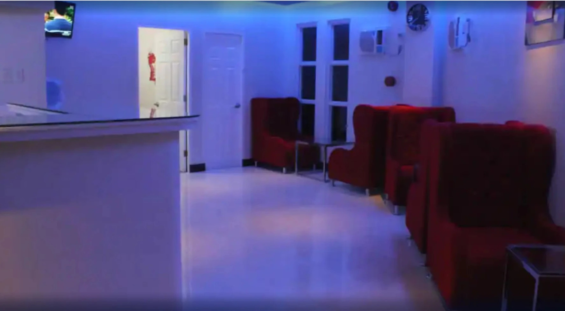 Dianne Gardens Hotel