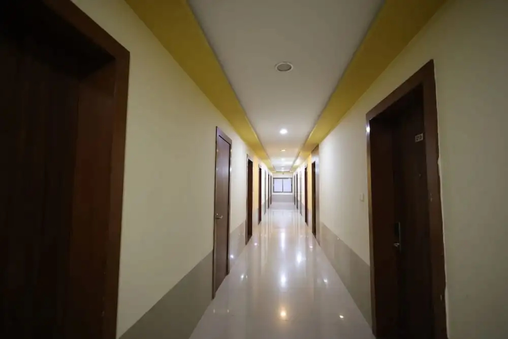 Hotel Kaushal International