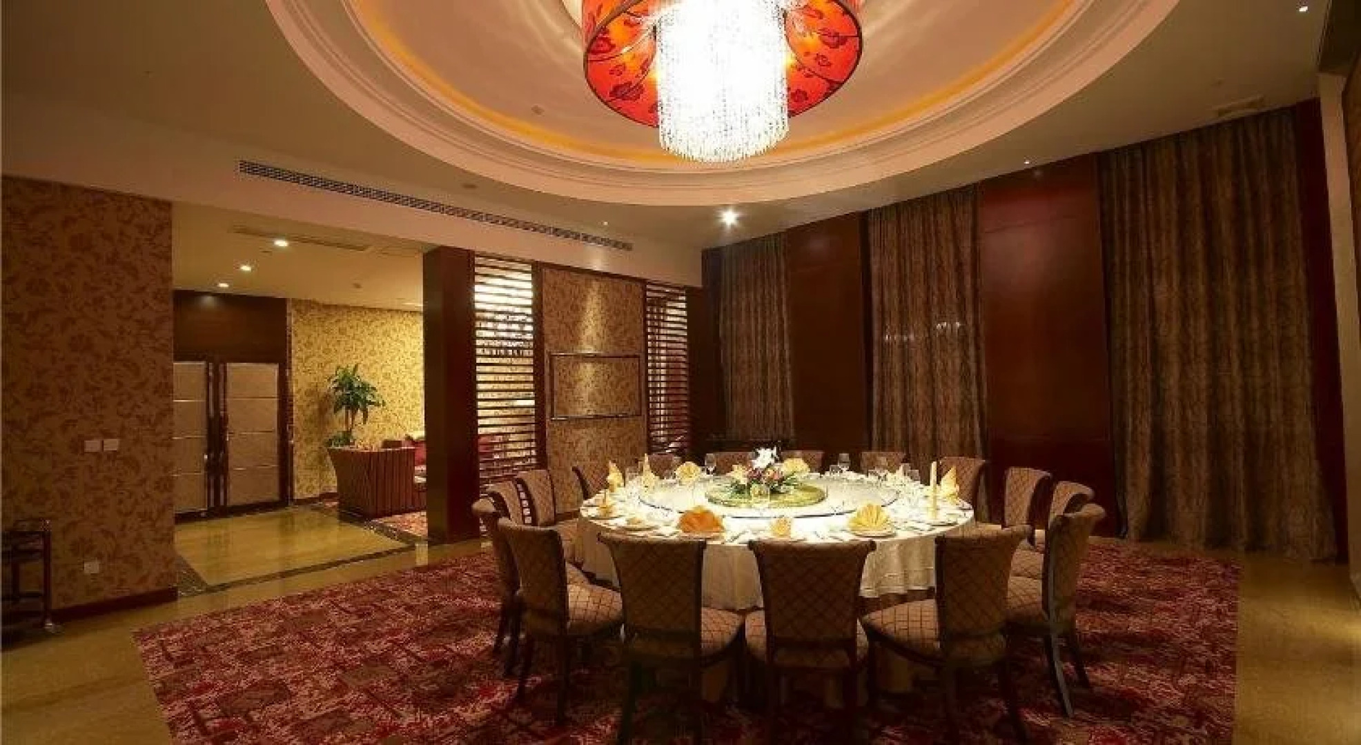 Renren International Hotel