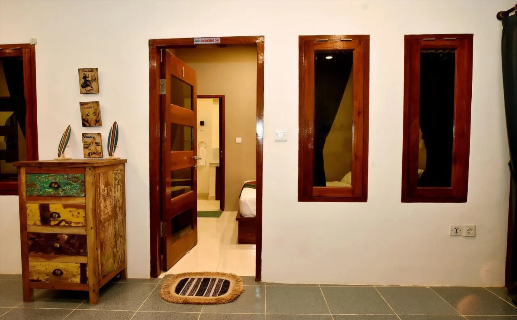 Charlies Shack Lombok