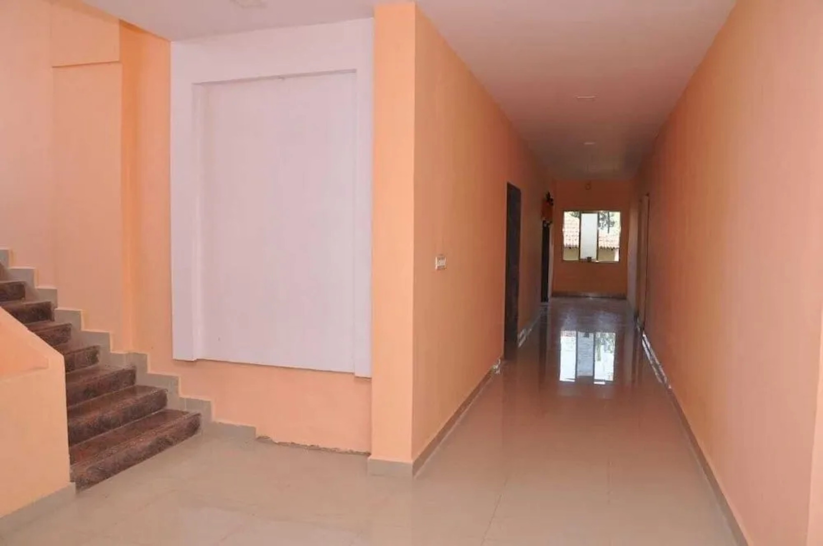 Hotel Pride Residency