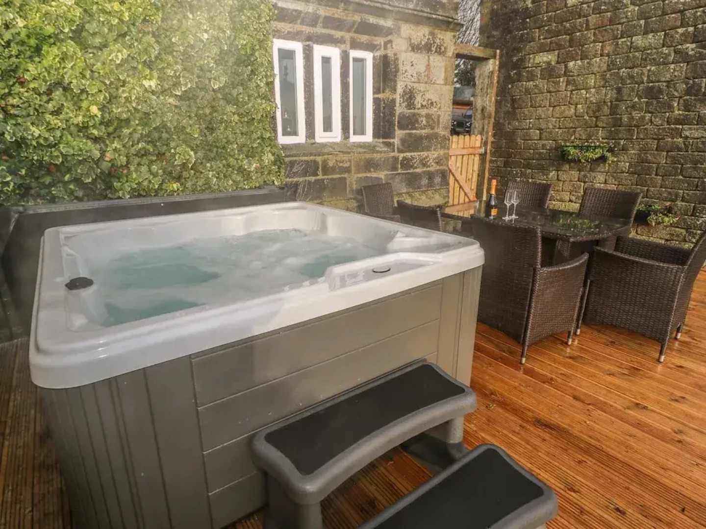 The Cottage, Beeston Hall