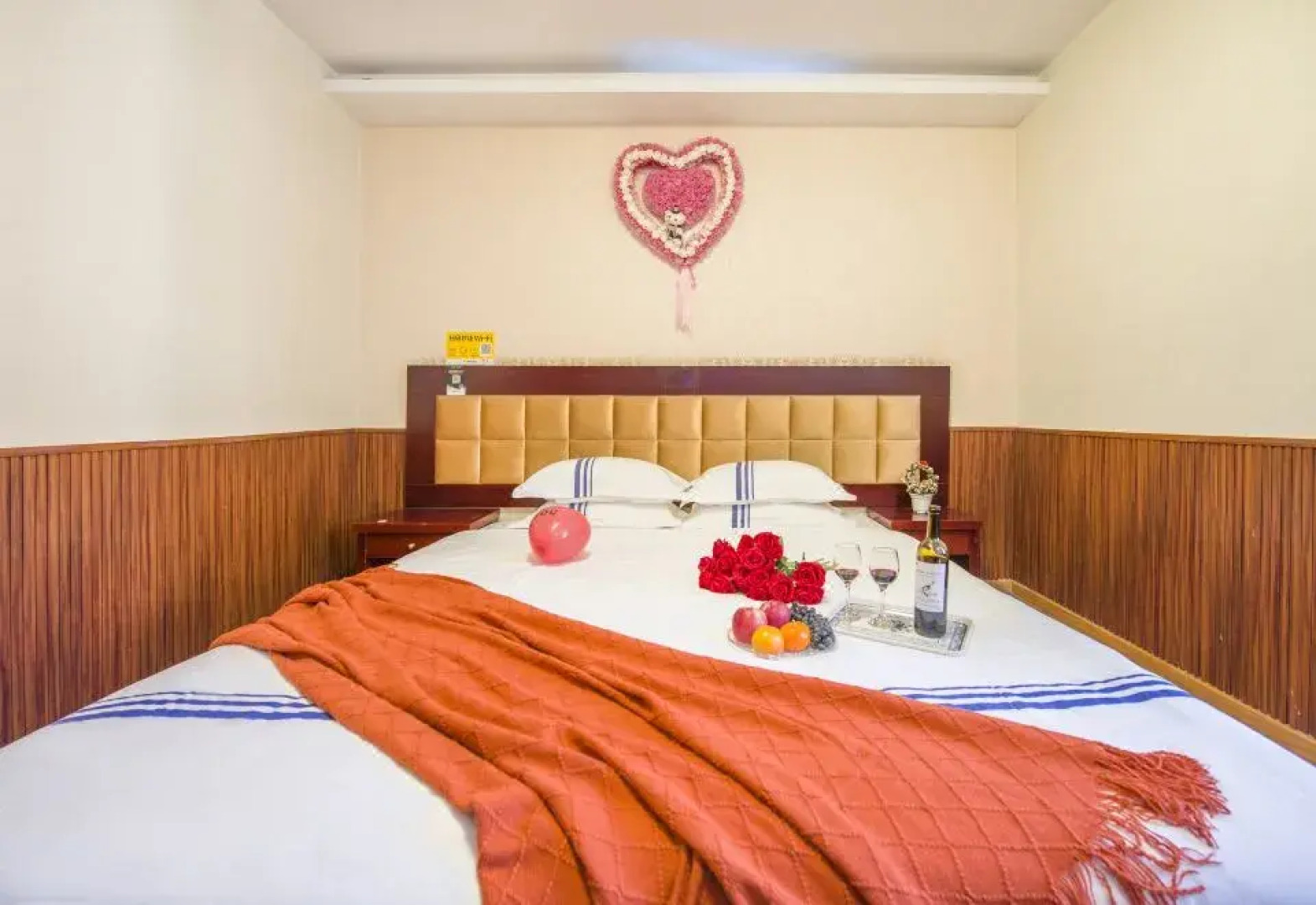 Donghao Hotel (Xichang tourism distribution center store)