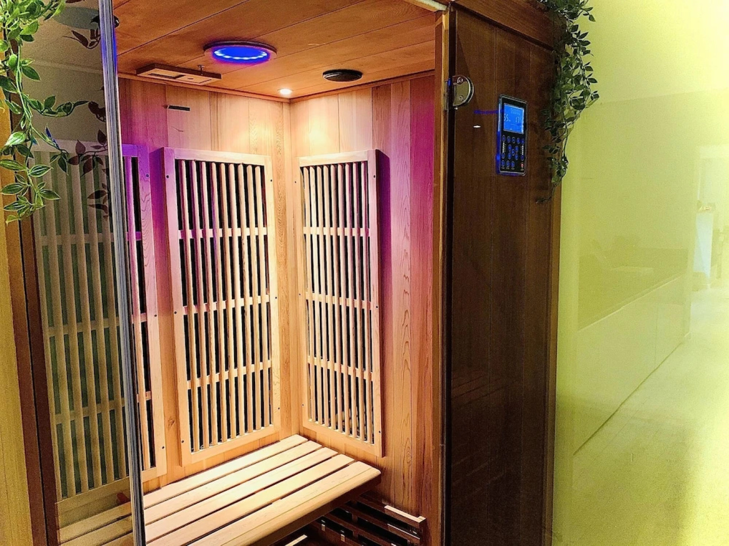 Chic Holiday Home in Nieuwpoort With Whirlpool