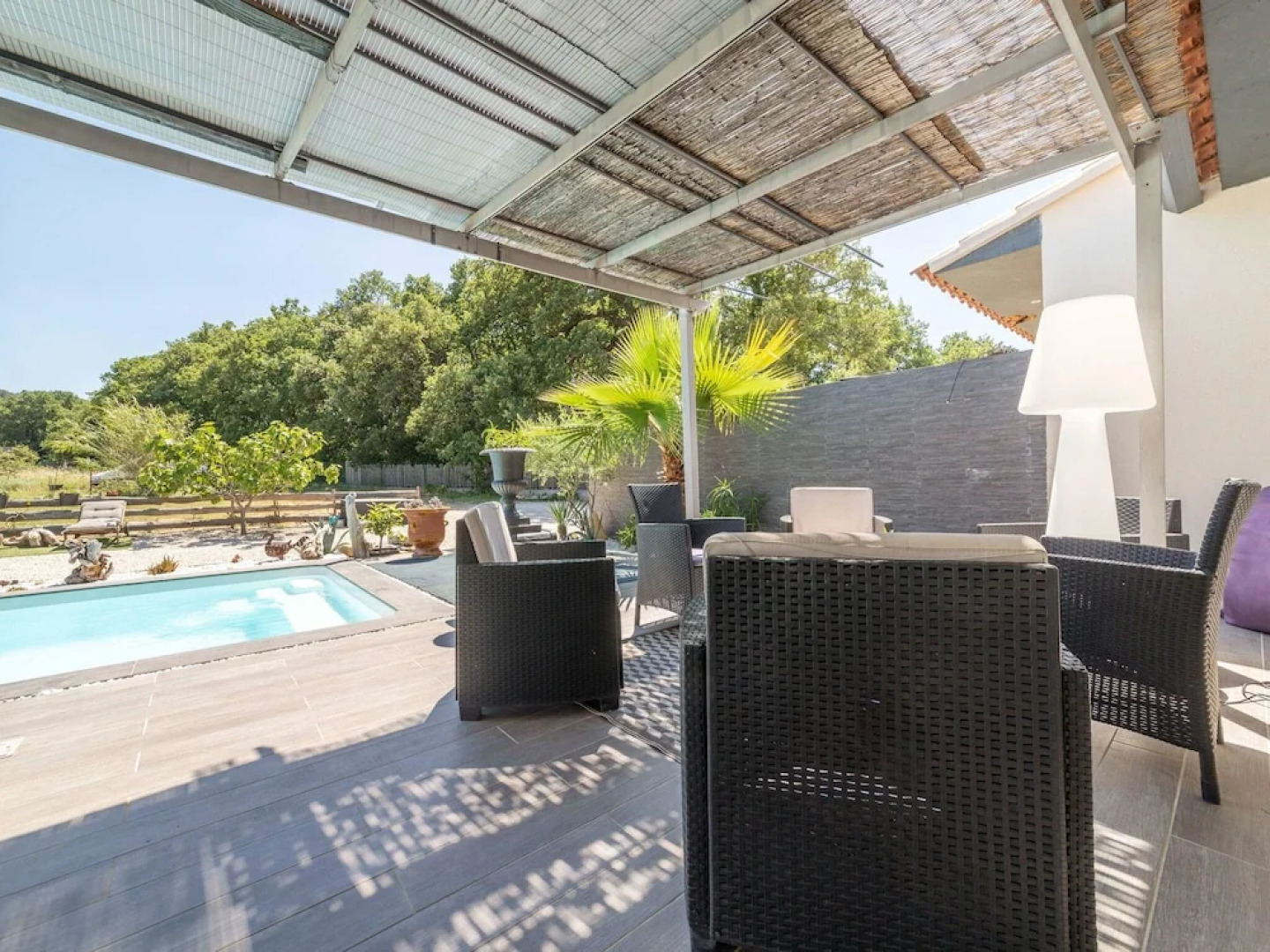 Serene Villa in Saint-Victor-la-Coste with Private Pool