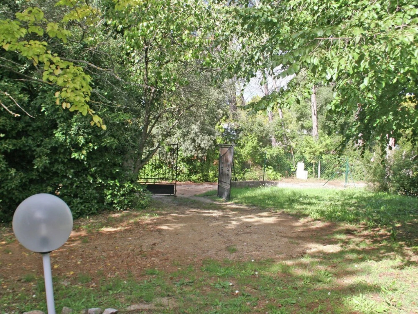 Rural House With Private Pool, at Only 3 km From the Lively Town of Draguignan