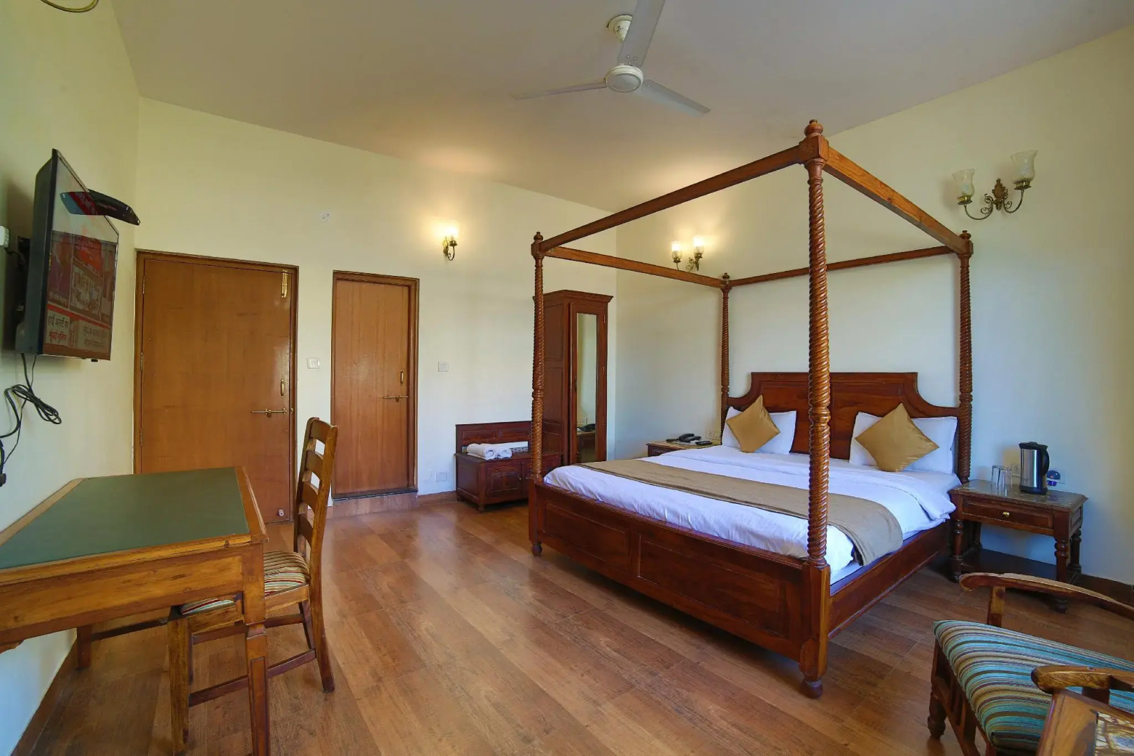 Hotel Gorbandh Mount Abu