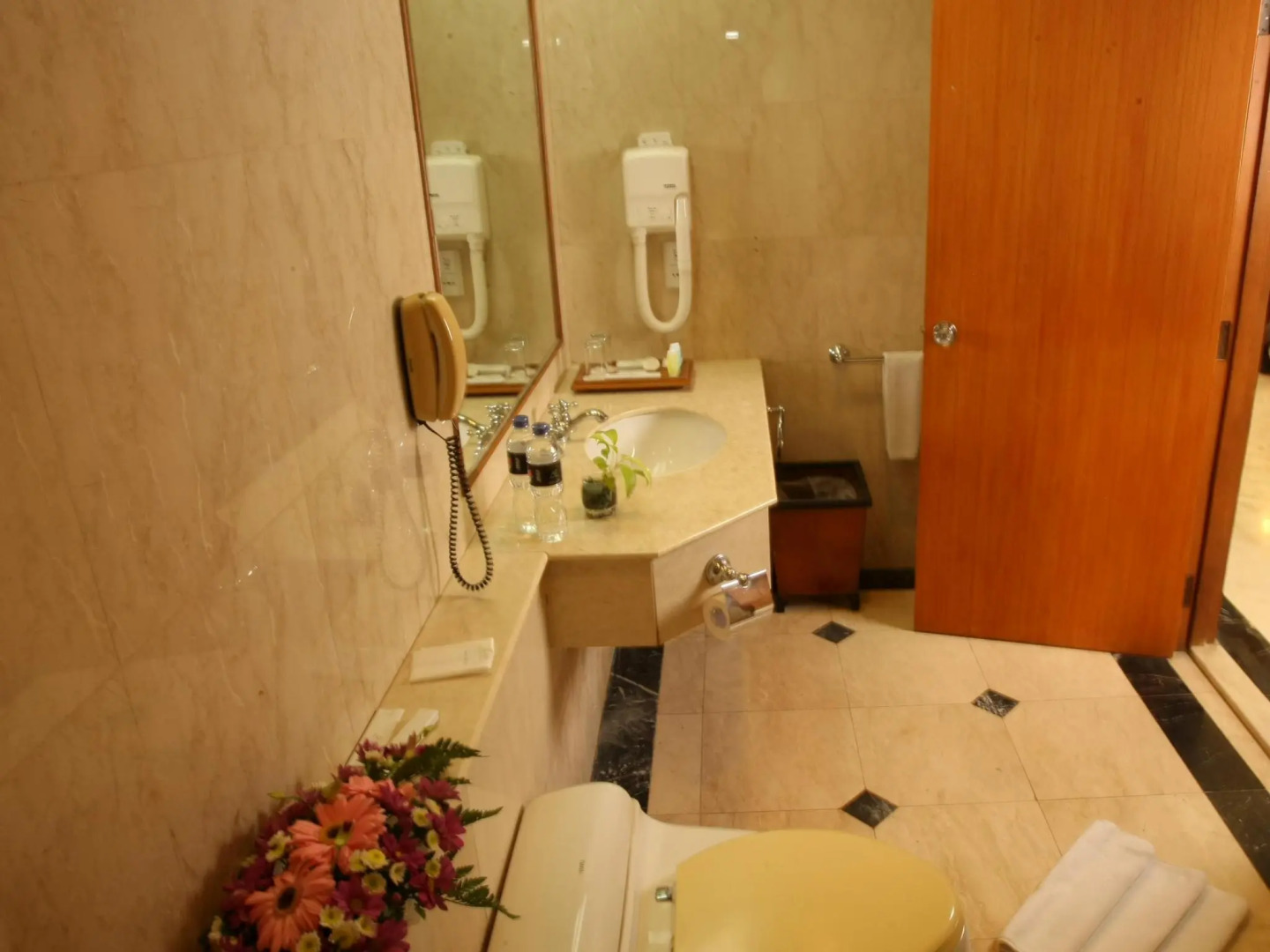 Makassar Golden Hotel