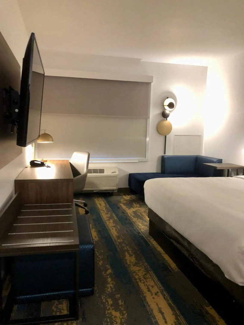 La Quinta Inn & Suites by Wyndham Denver Parker