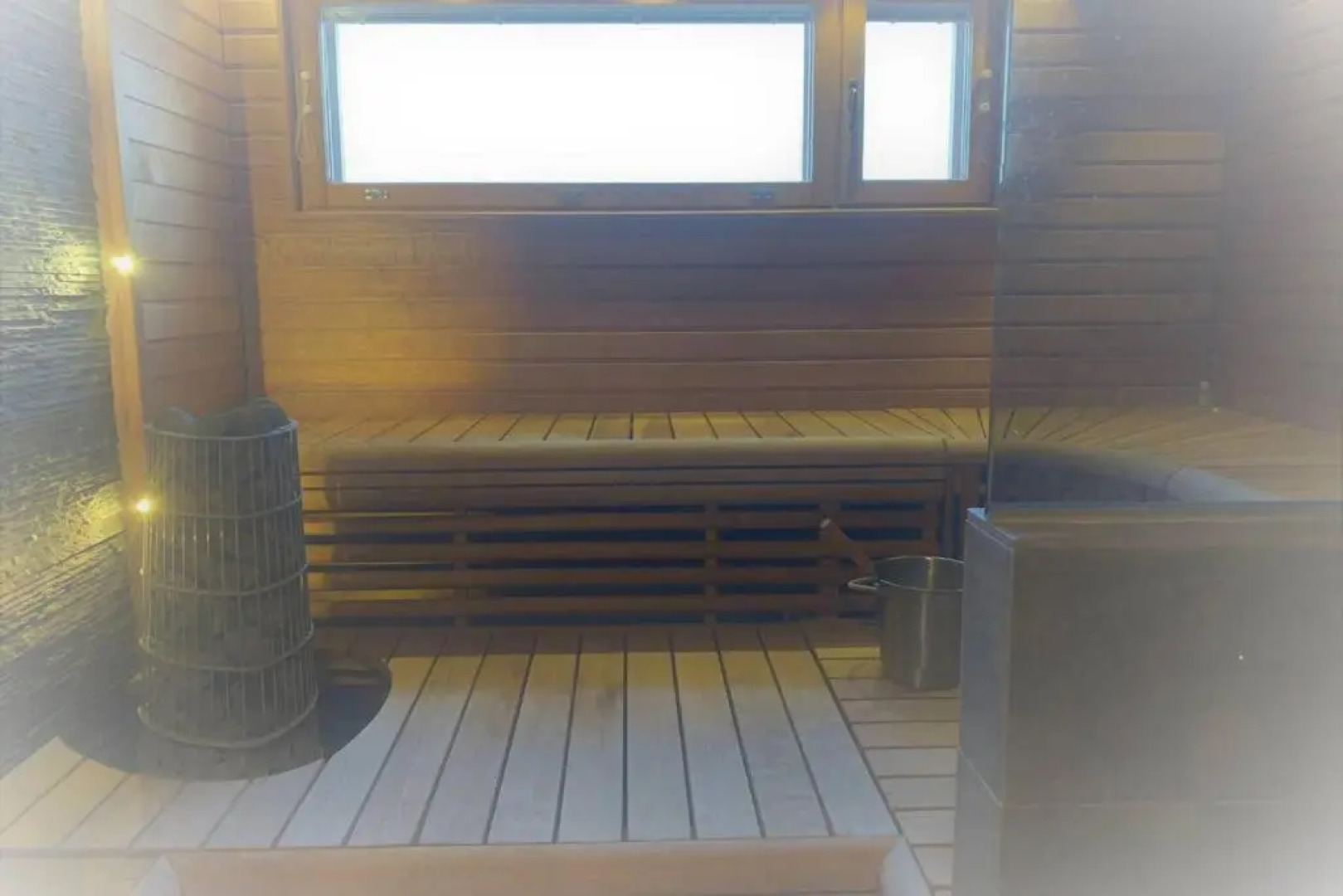 DOWNTOWN PENTHOUSE-SPA,sauna,3BR,seaview,free park