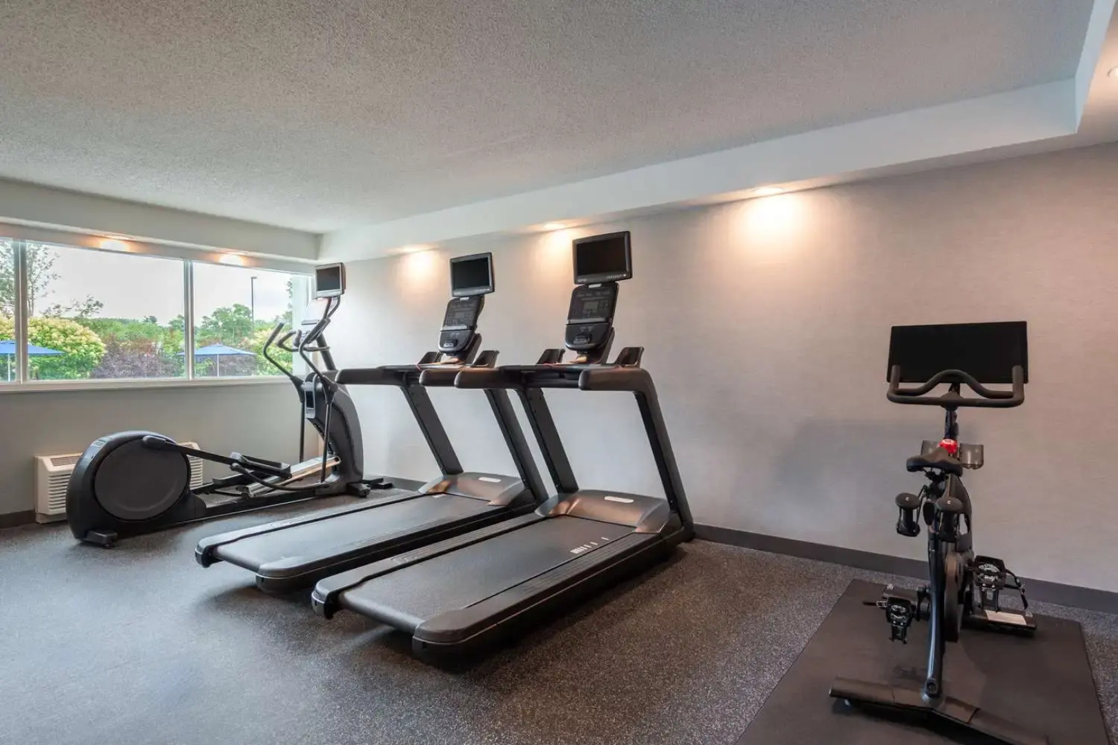 Hampton Inn By Hilton Manchester