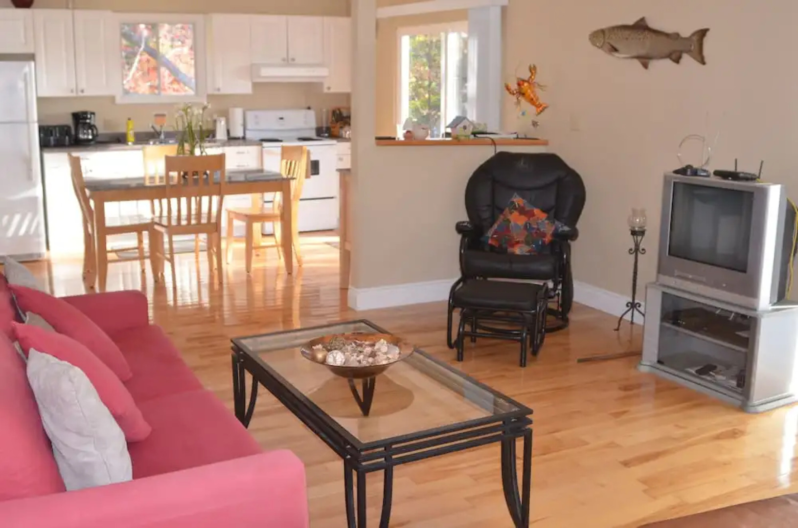 Sea Parrot Ocean View Resort