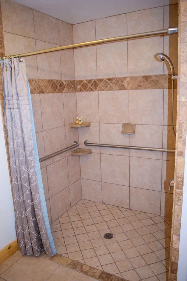 The Lodge at Duck Creek