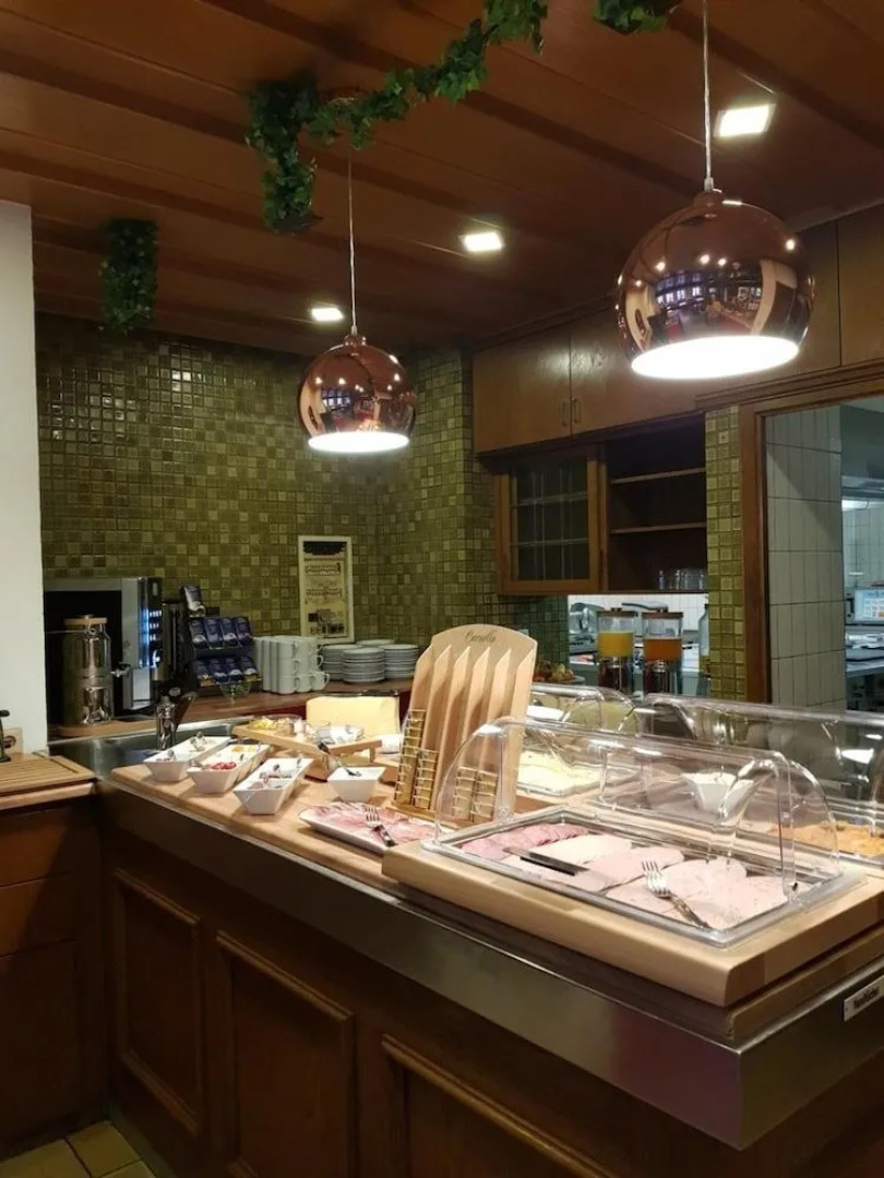 Tiroler Landgasthaus Besenkammerl