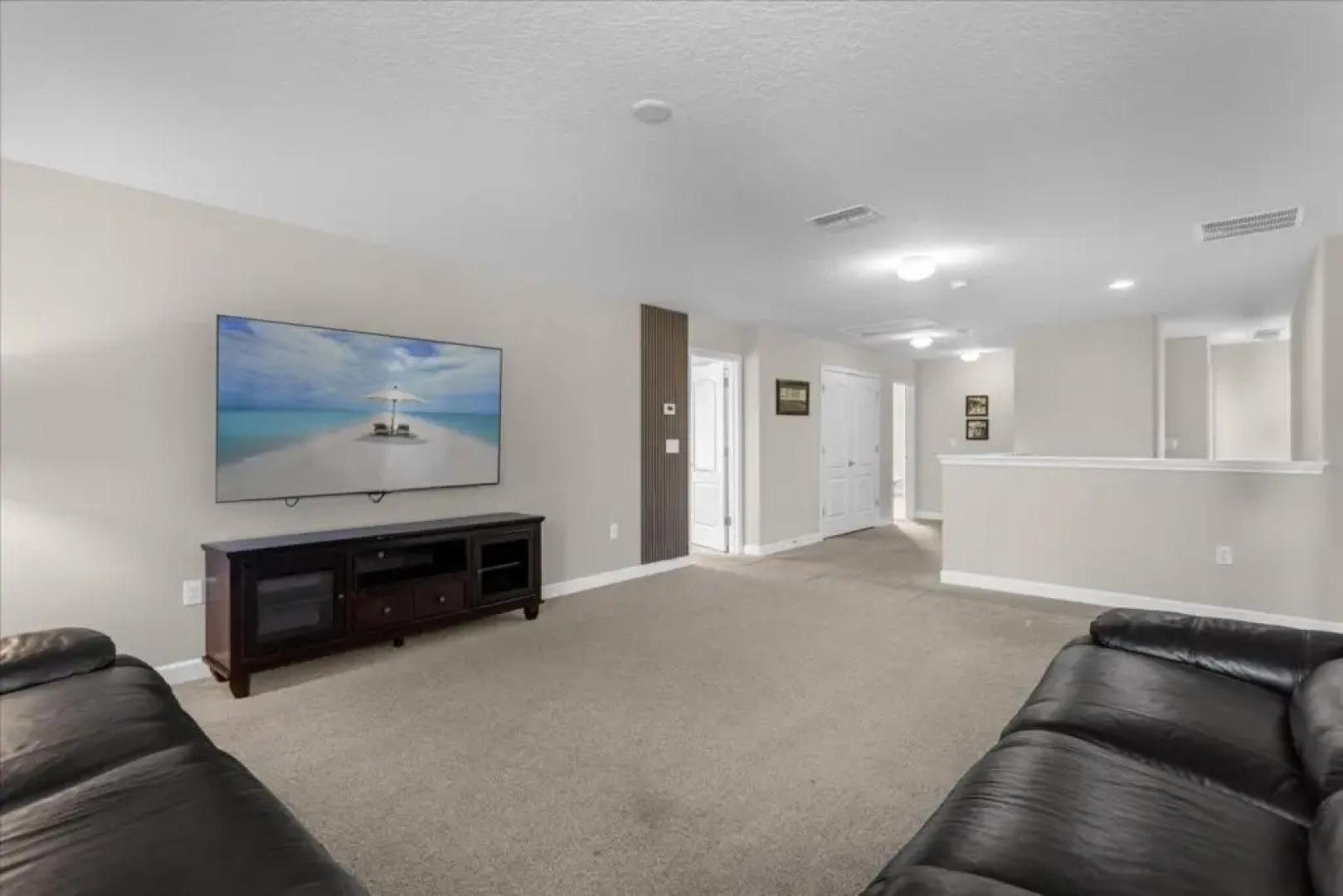 7 Bedrooms / 5 Bathrooms / Champions Gate (1532 MV), Davenport, US