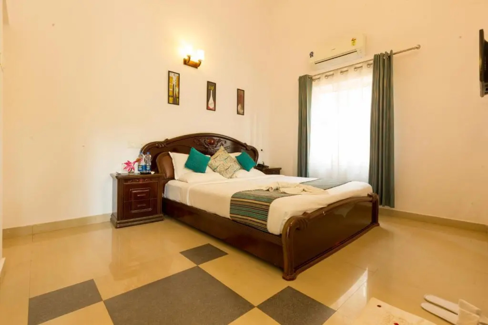 Lakkidi Village Resort