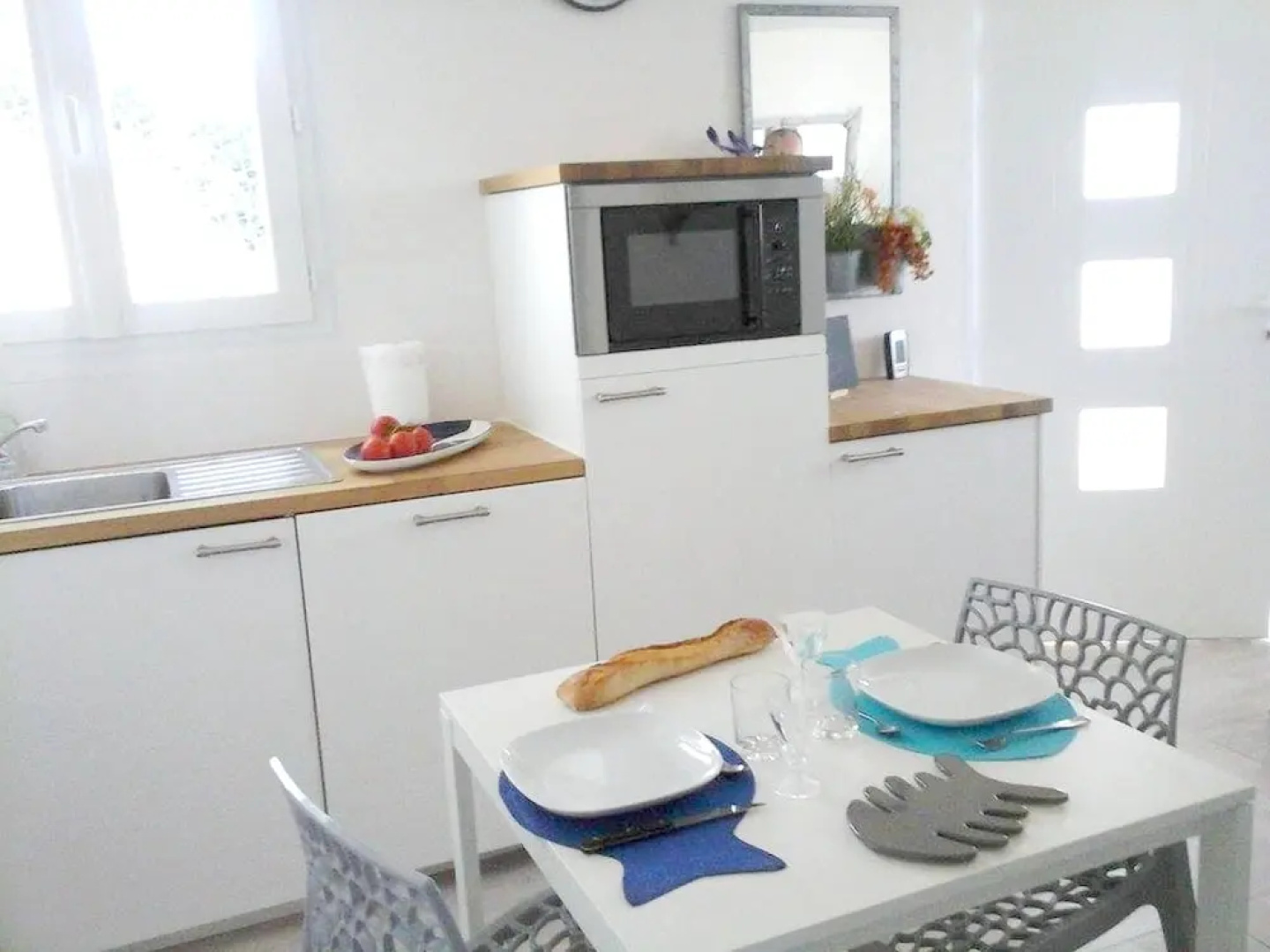 House With one Bedroom in Sète, With Wonderful Lake View, Enclosed Gar