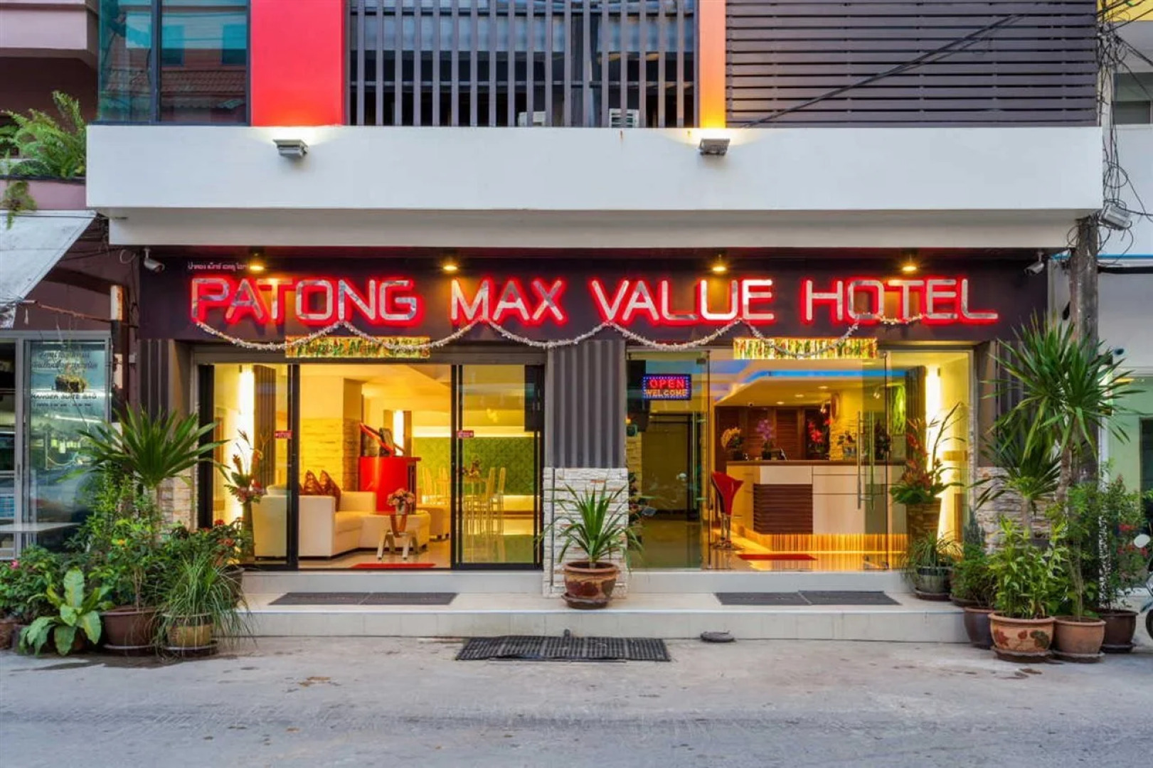 Patong Max Value Hotel