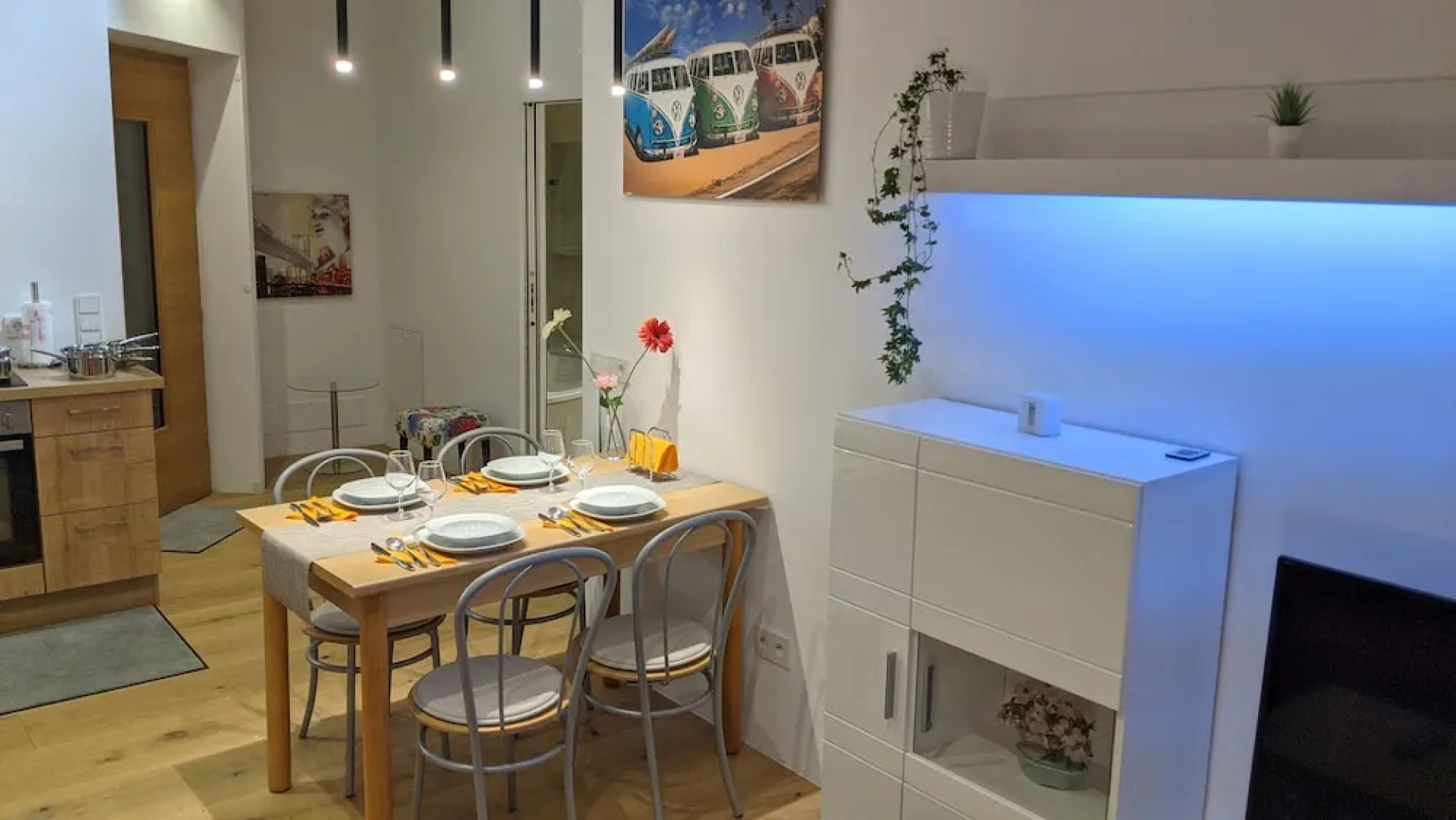 Vidora Apartments - Elegant Deco Loft With Balcony in Soprabolzano w Ritten Card