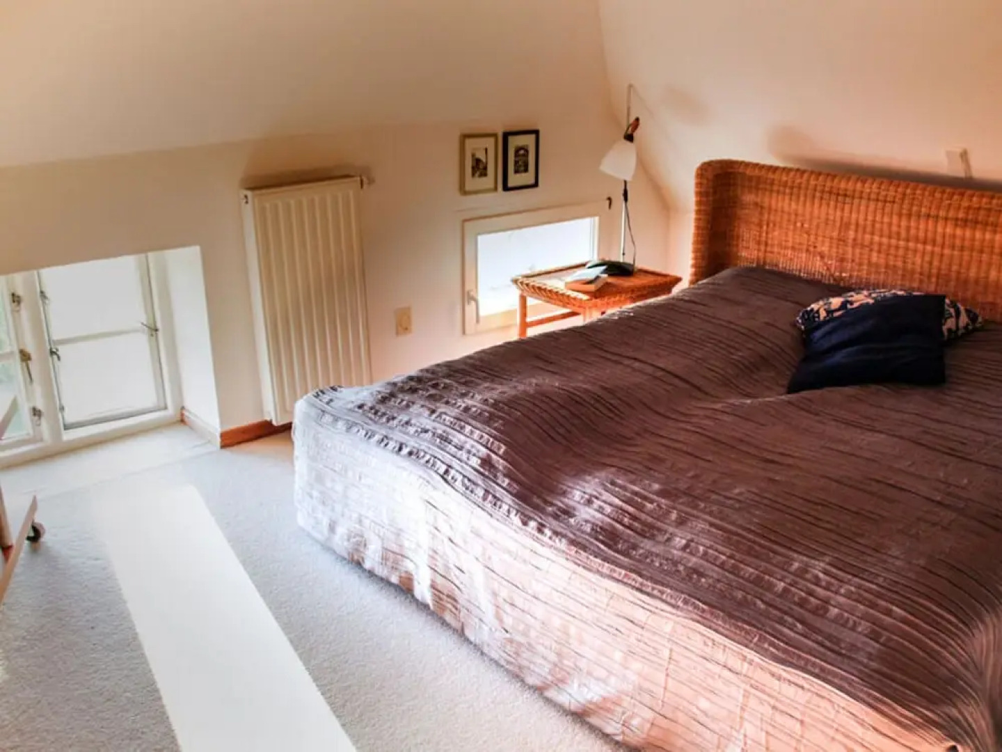 Poppenbull Thatched House