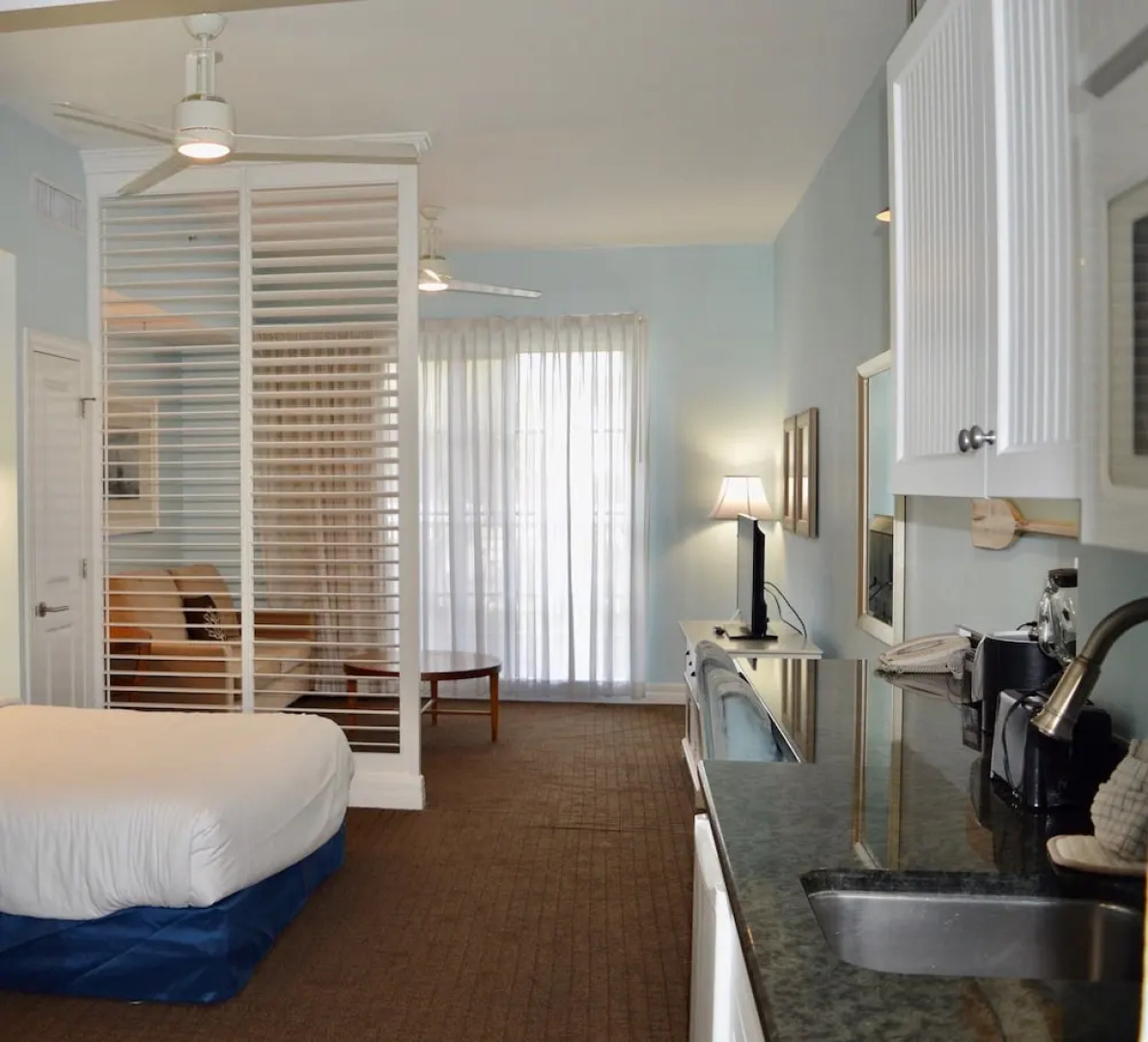 Harborside Suites at Little Harbor