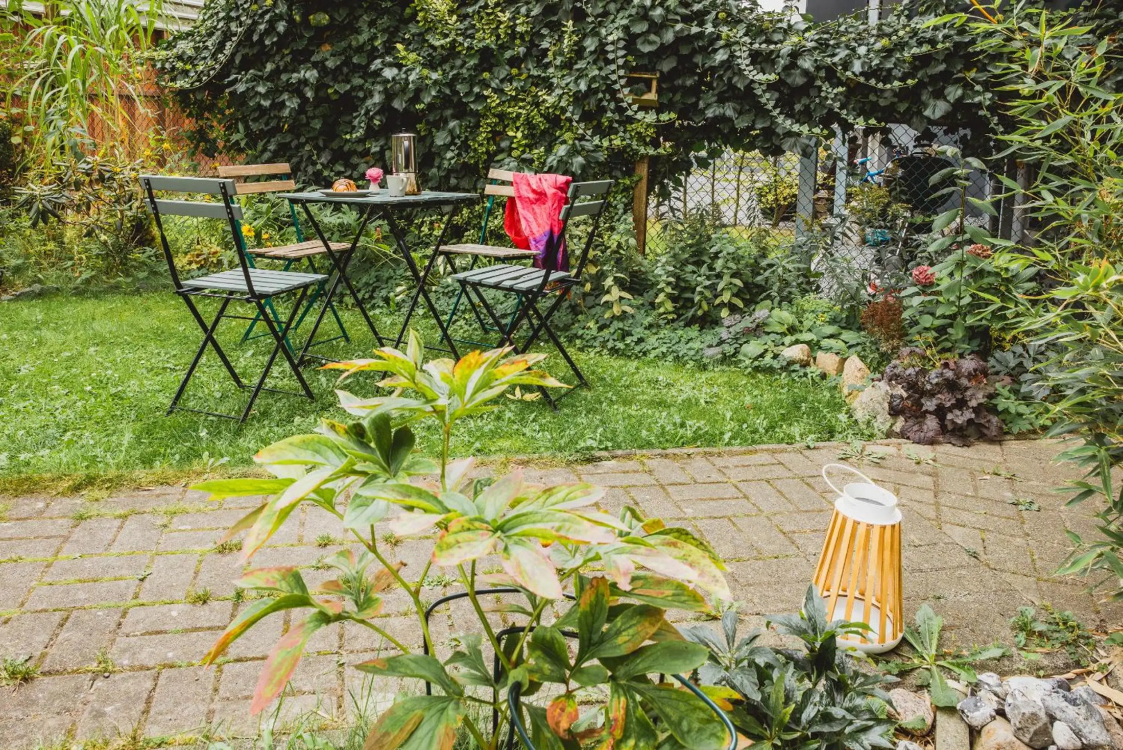 Charmante Altbau-Wohnung zwischen Altstadt und Klinikum mit Parkplatz