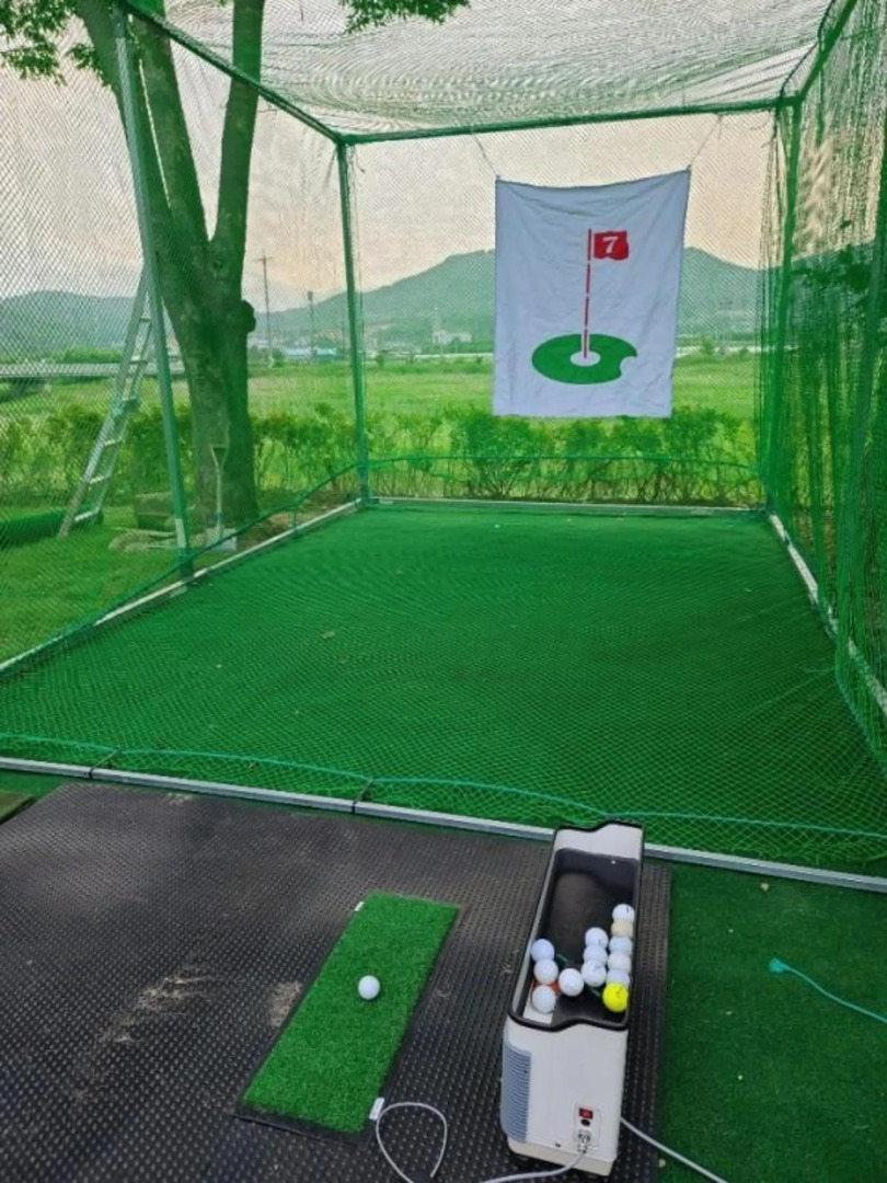 Yangpyeong Hayandohwaji Pension