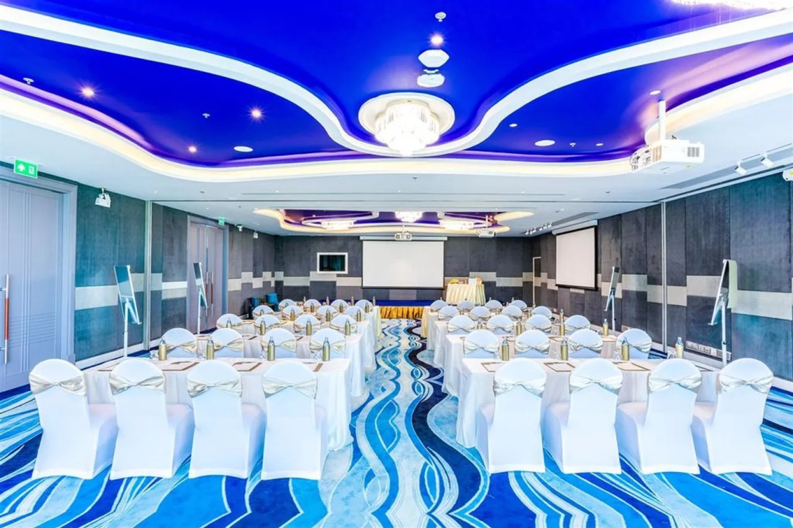 Centara Sonrisa Residences & Suites Sriracha