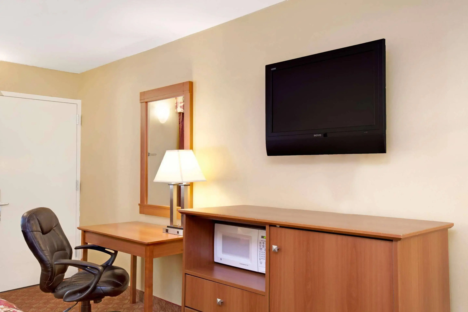 Red Roof Inn Bordentown - McGuire AFB