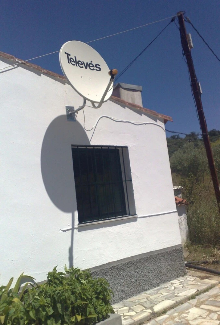 House With 5 Bedrooms in Aroche, Huelva, With Wonderful Mountain View,