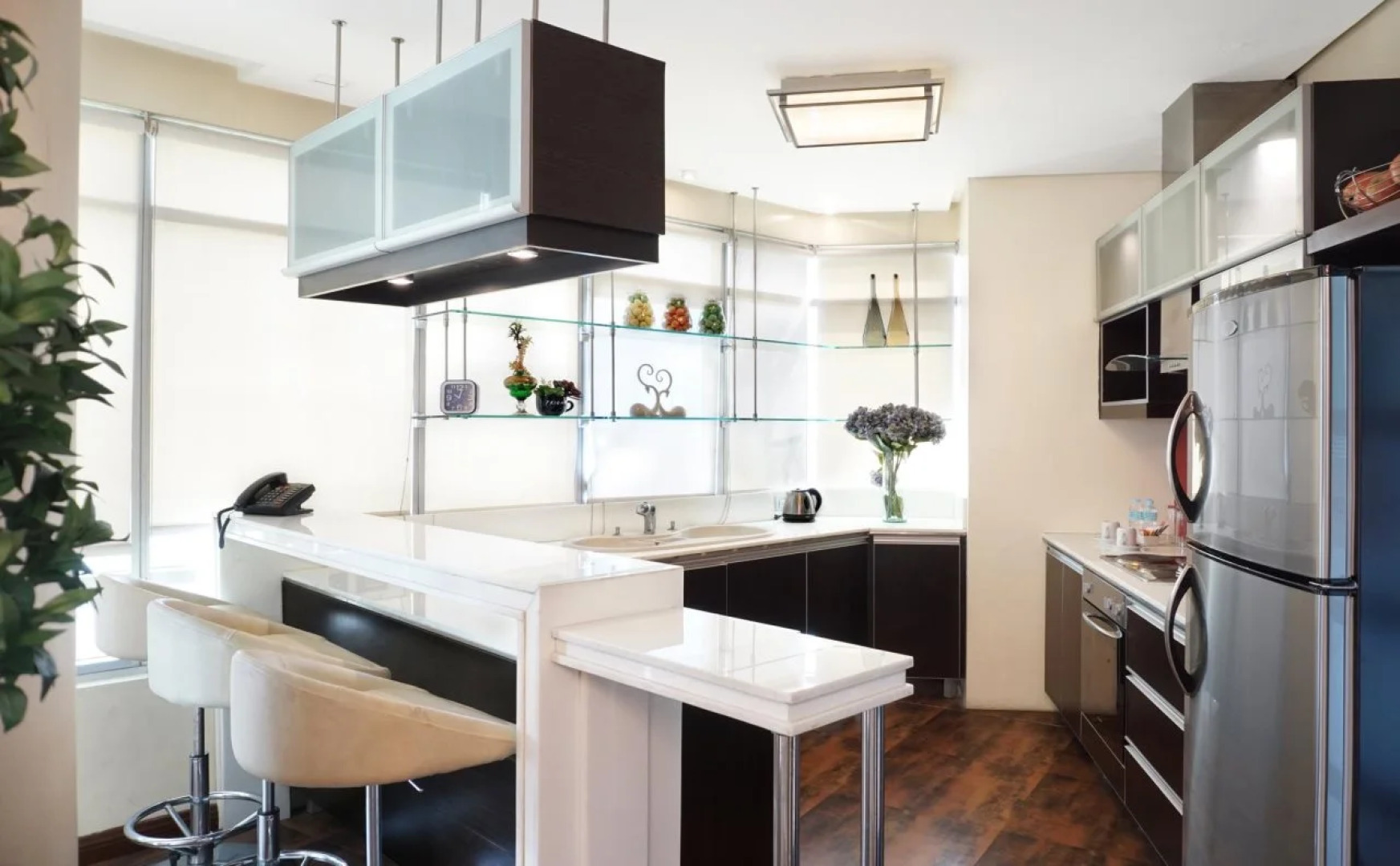 Greenhills Elan Hotel