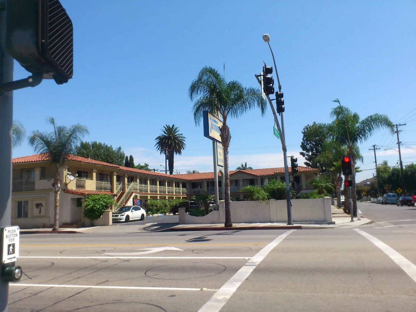 Santa Ana Travel Inn