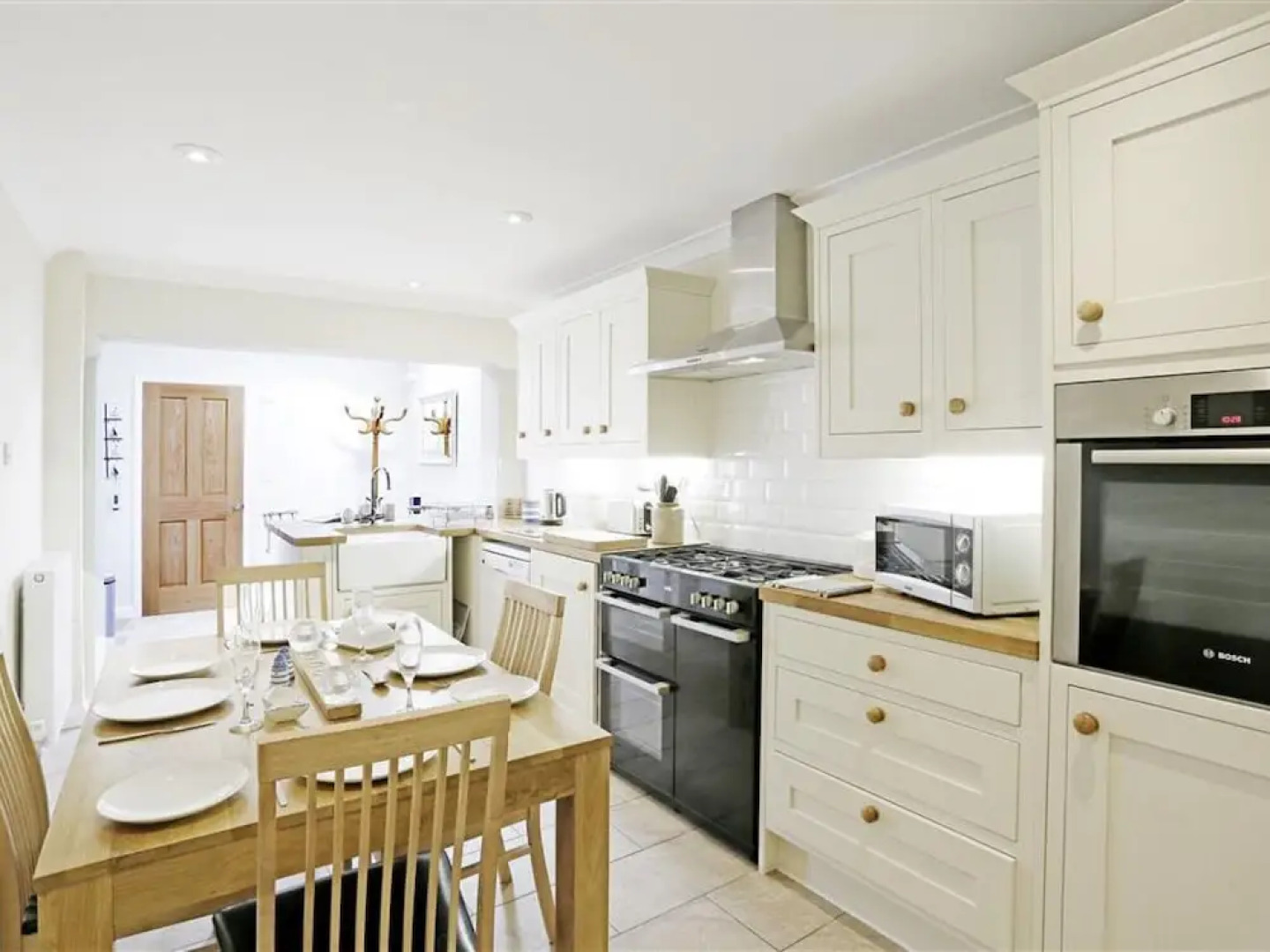 Modern Holiday Home in Reydon With Garden