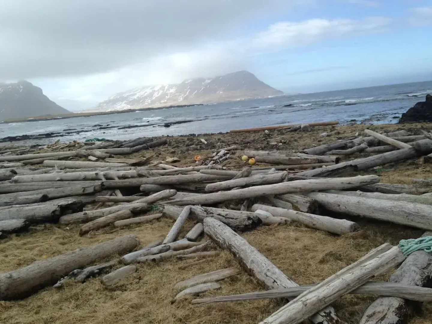 Urðartindur Guesthouse