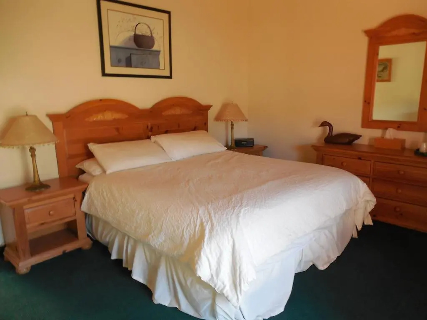 Whispering Pines Lodge