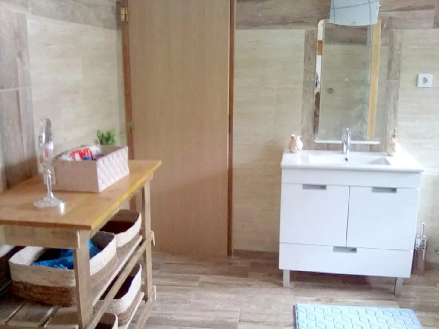 House With 2 Bedrooms in Charneca de Caparica, With Private Pool, Encl