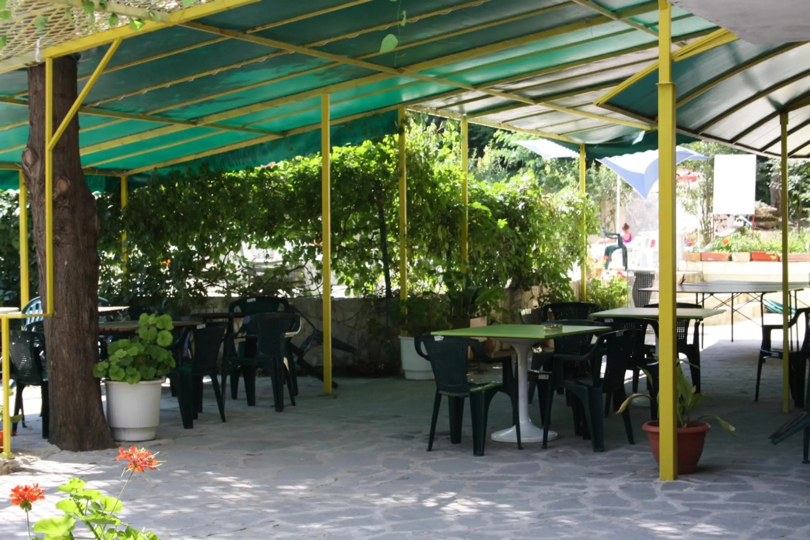 Sunny Varshava Hotel