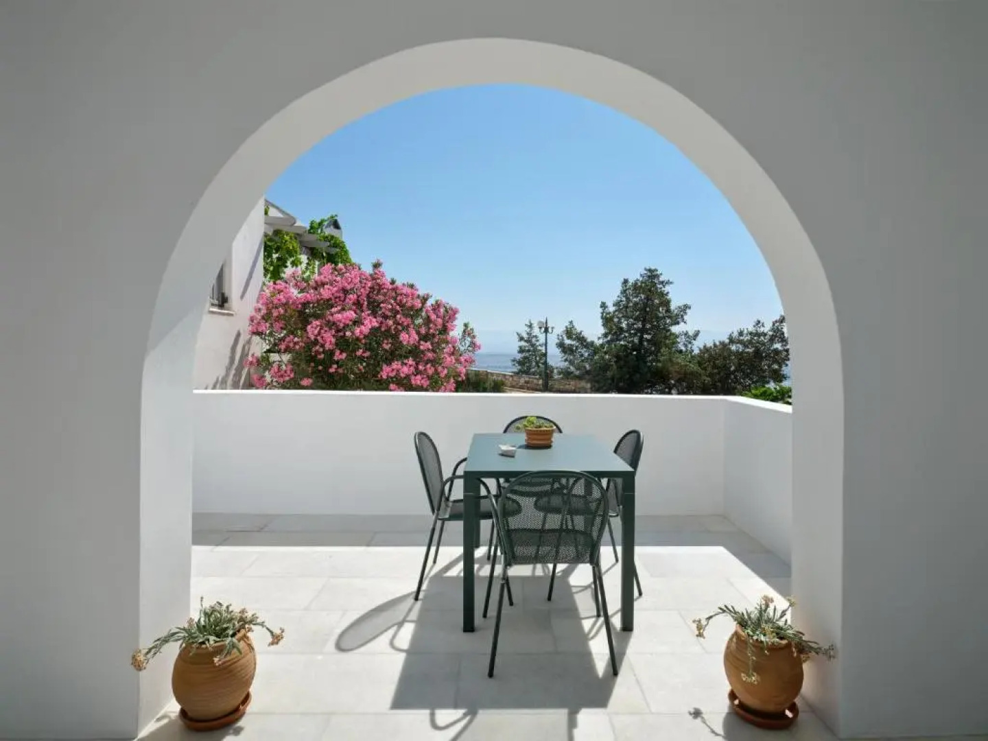 Etherio Apartment II