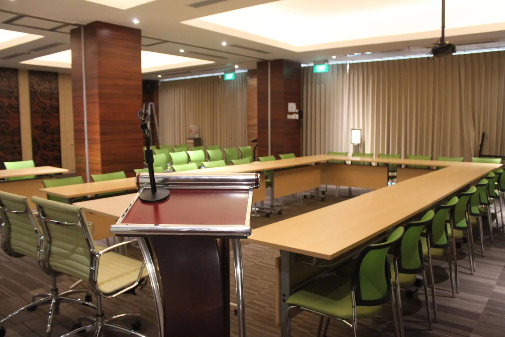 Holiday Inn Express Semarang Simpang Lima by IHG