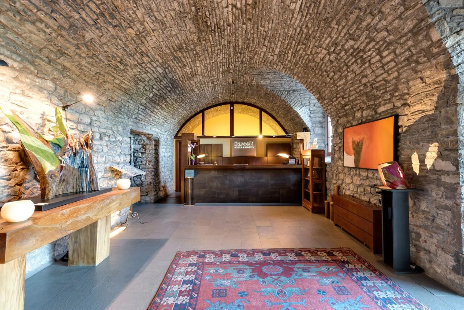 Hotel Monasterio de Boltana & SPA