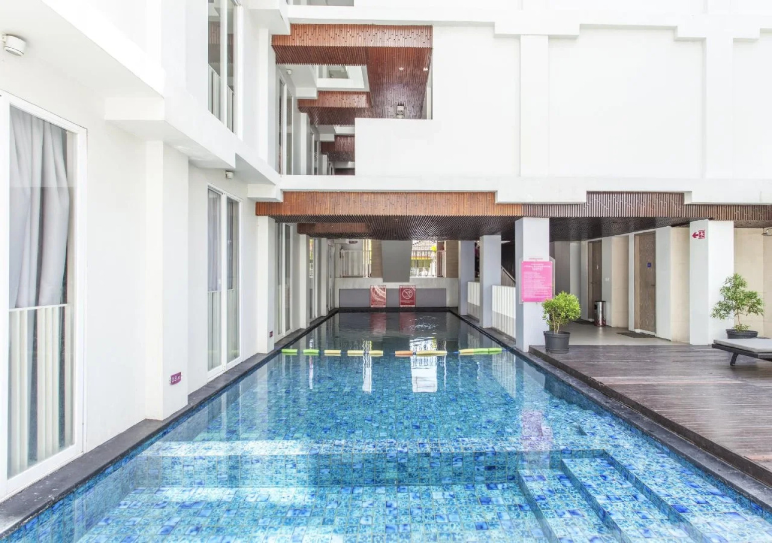 favehotel Kuta Square