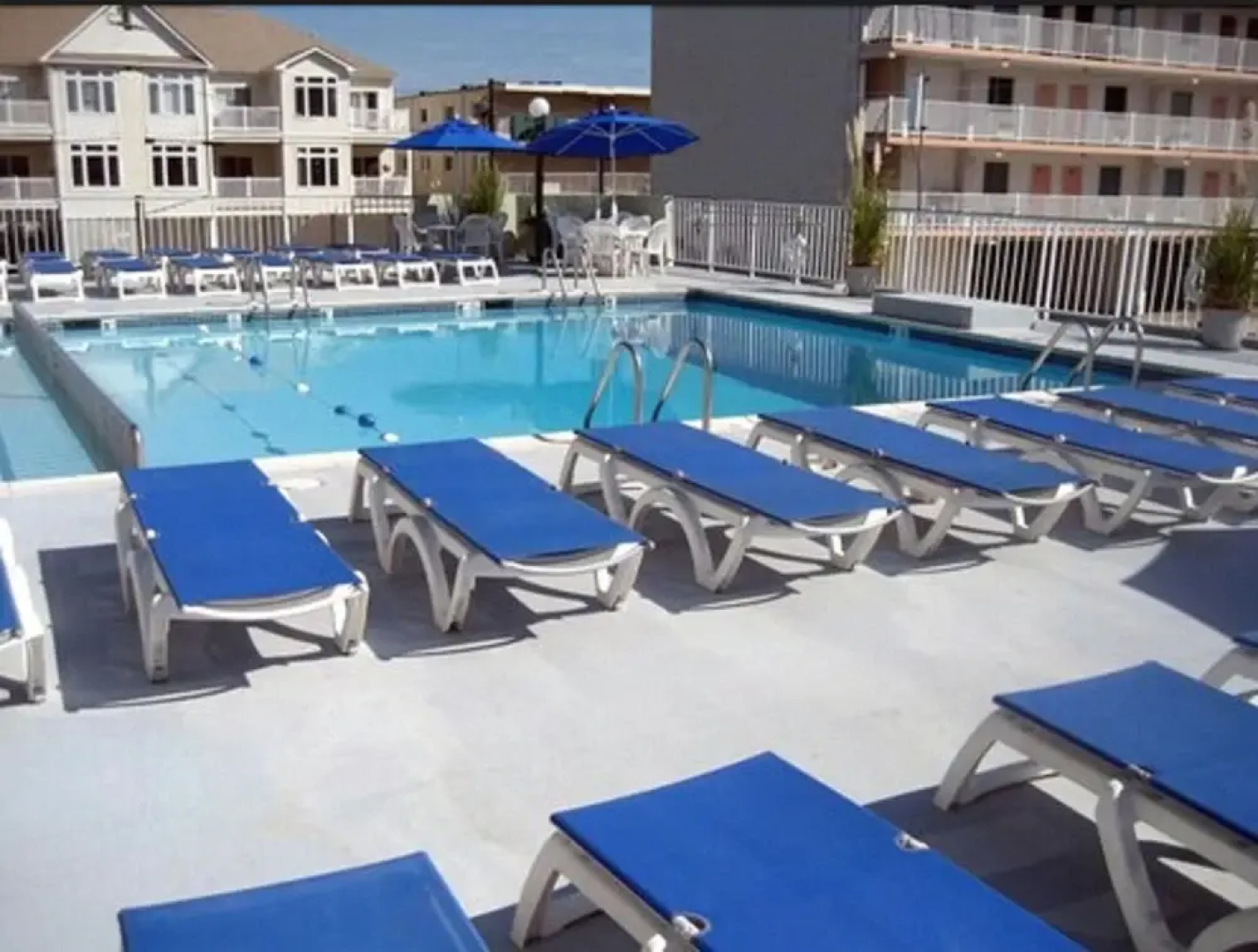 The Diplomat Beach Club Suites