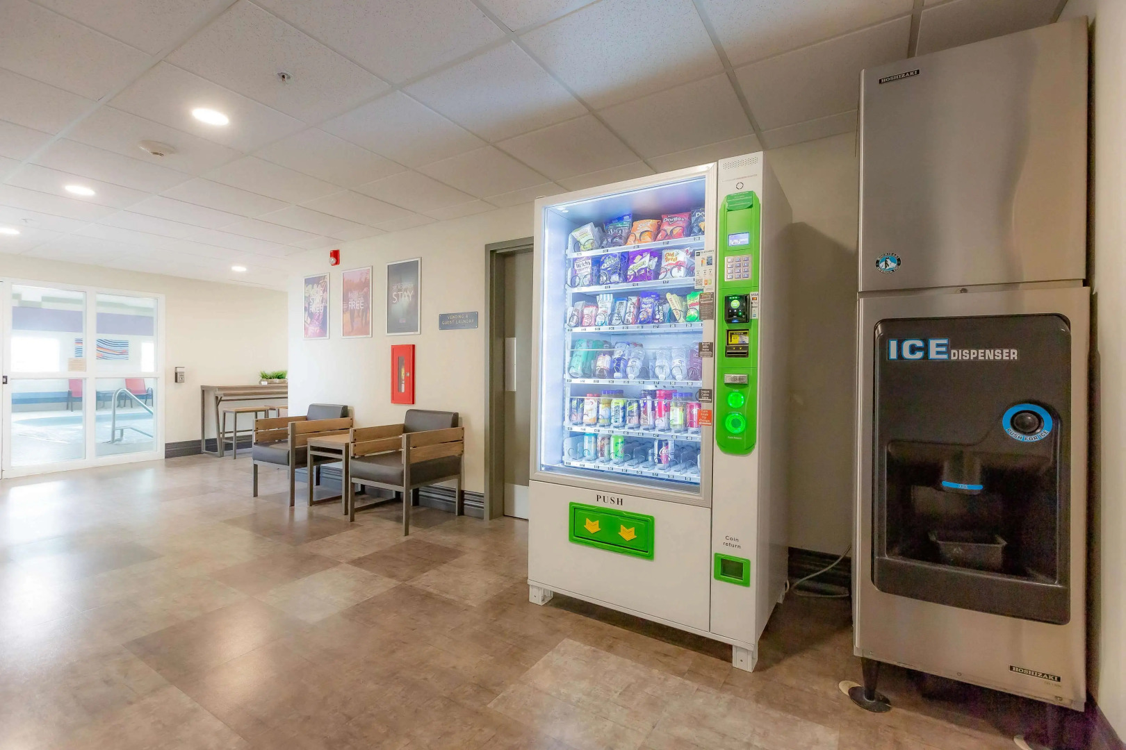 Motel 6 Saskatoon, SK