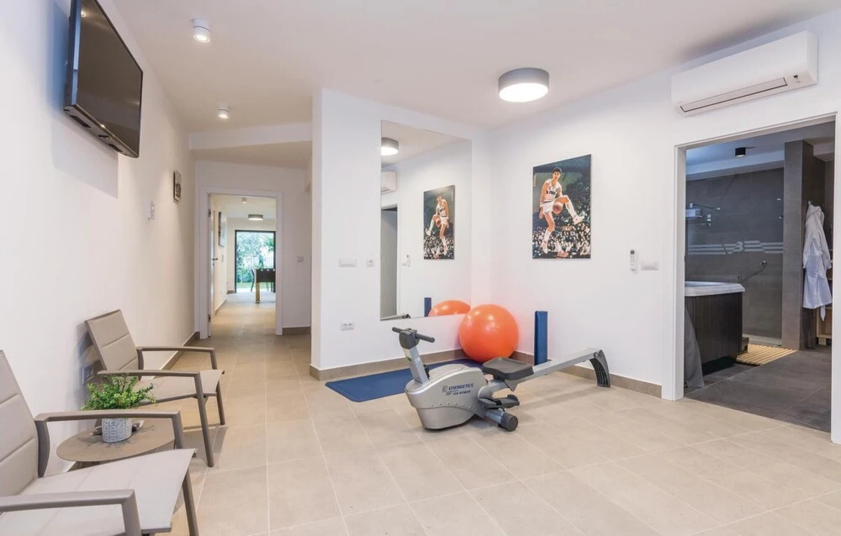 Beautiful Home in Biograd With 5 Bedrooms, Wifi and Outdoor Swimming Pool