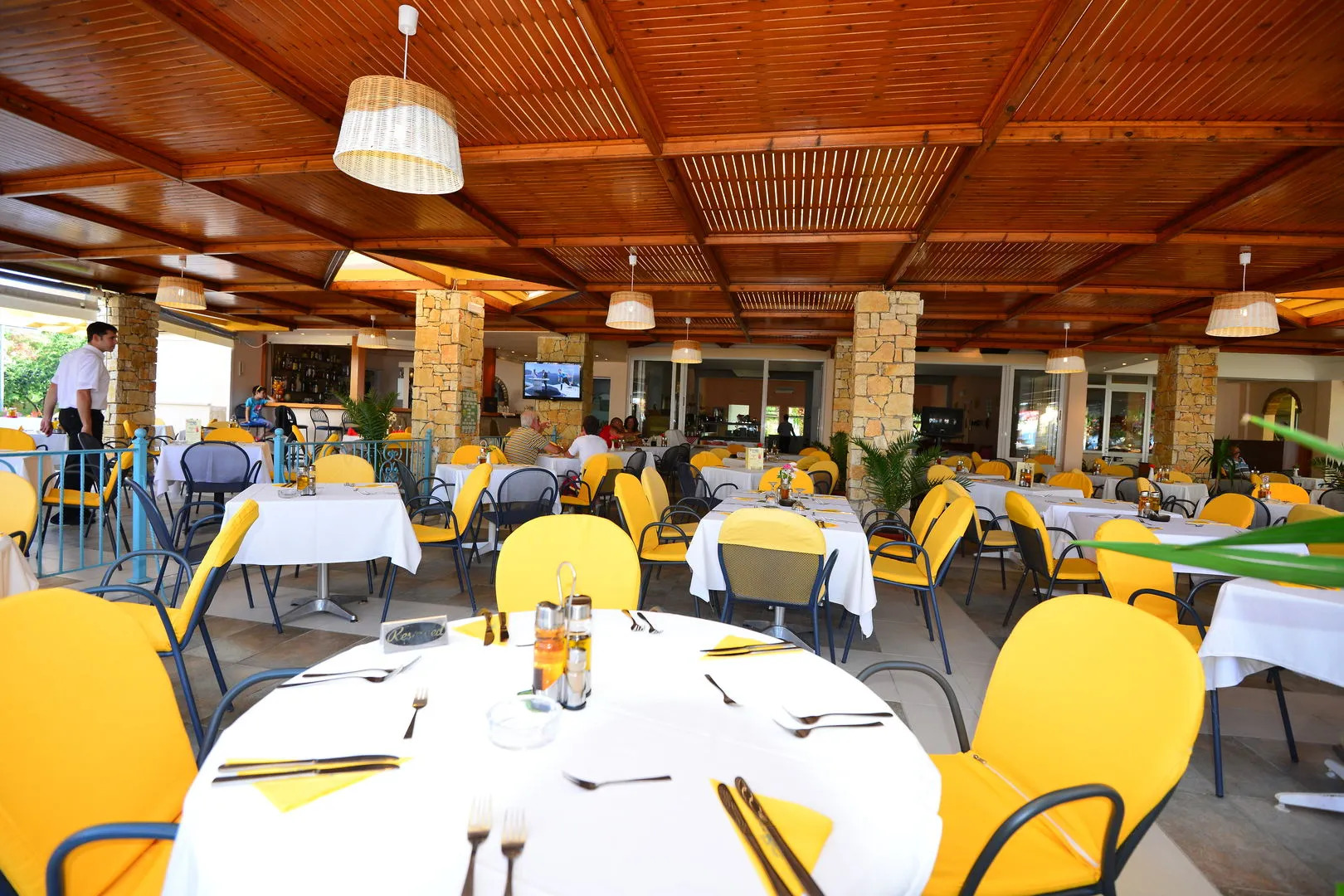 Three Stars Beach Hotel