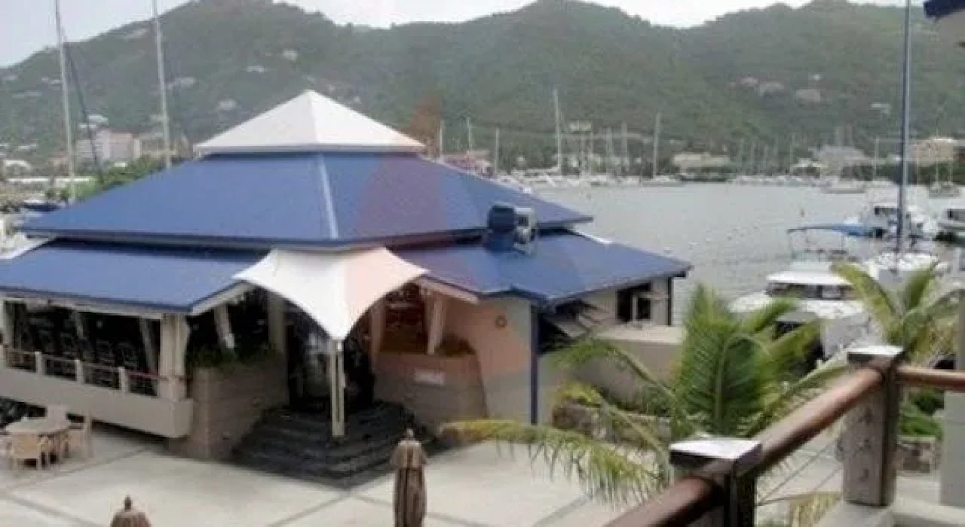 The Mariner Inn Hotel