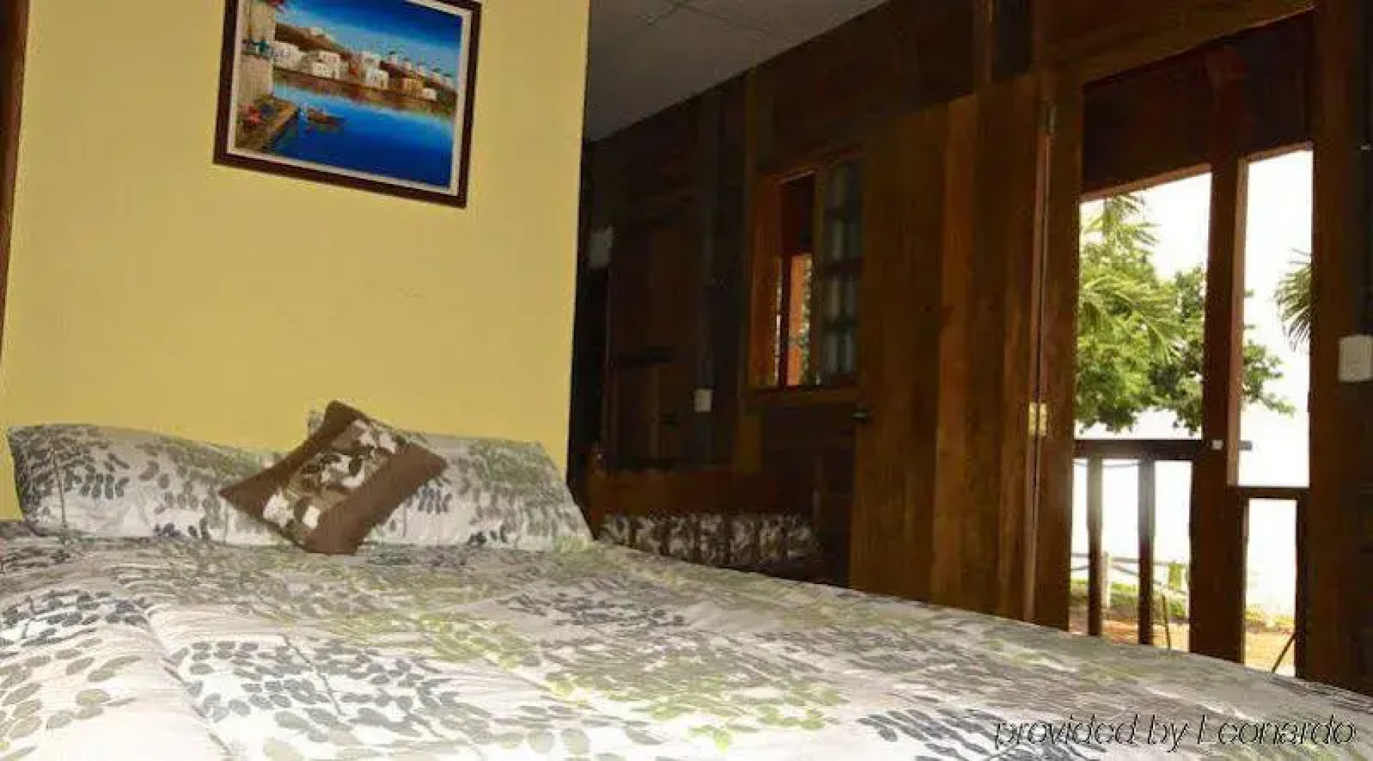 Marsella Beachfront Hotel
